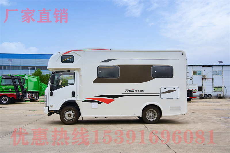 白鯨房車 4床6座家庭旅行房車,配備1000AH鋰電池組,可在新能源停車場(chǎng)充電